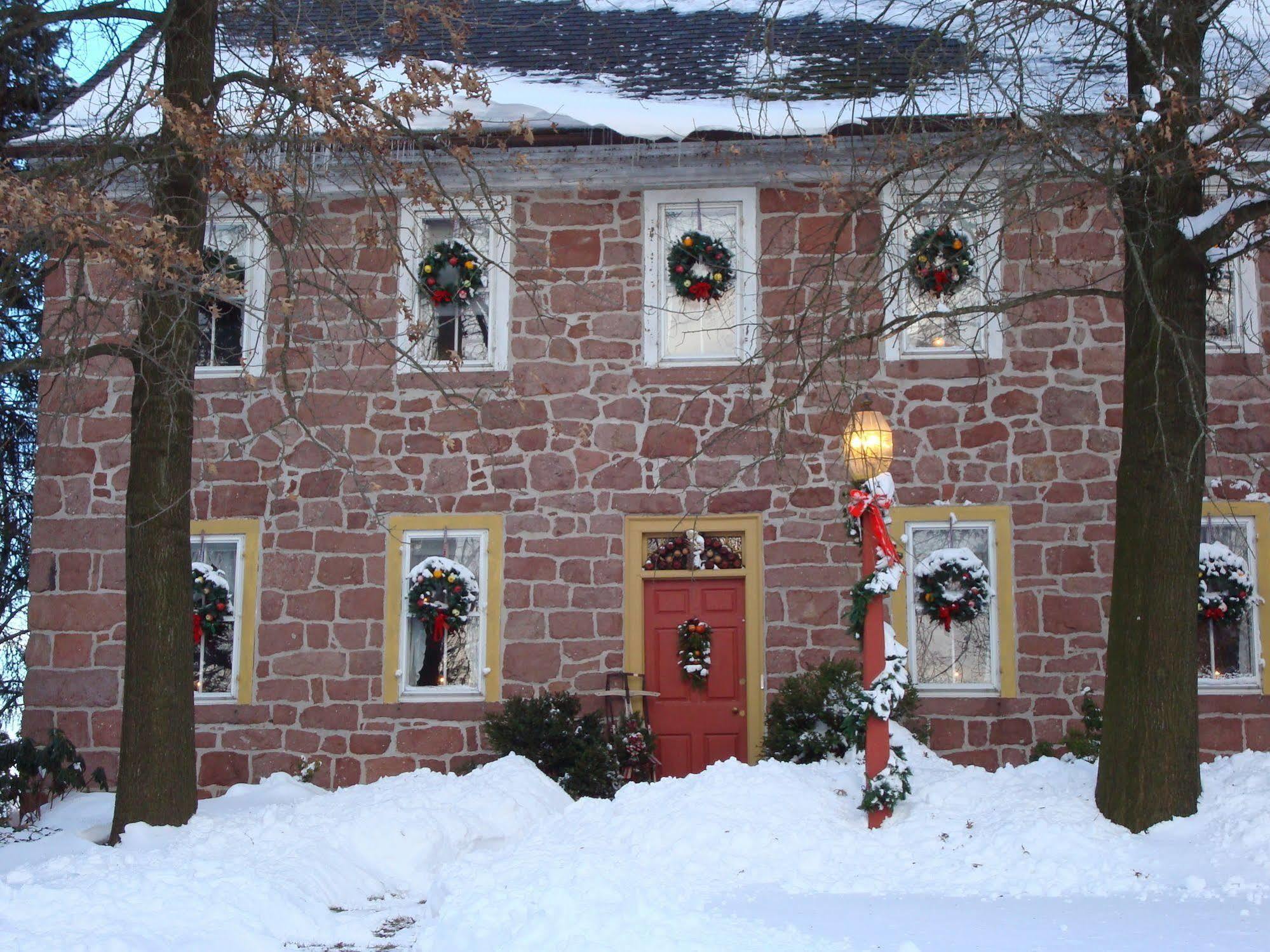 Brownstone Colonial Inn Reinholds Dış mekan fotoğraf